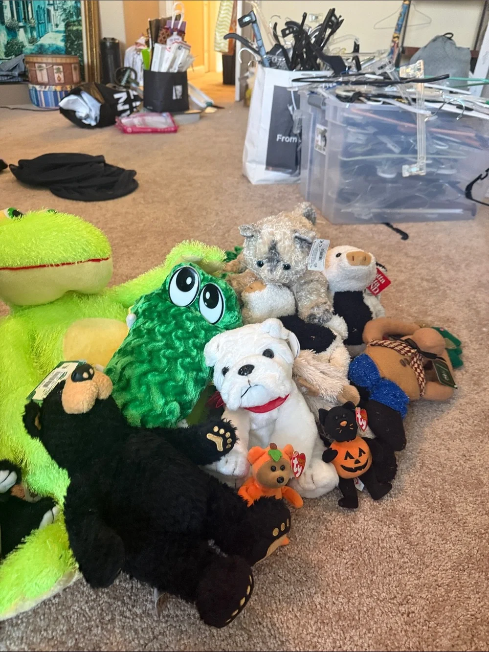 Plush stuffed animals lot- NWT- Green Frog , alligator , cat dog ect